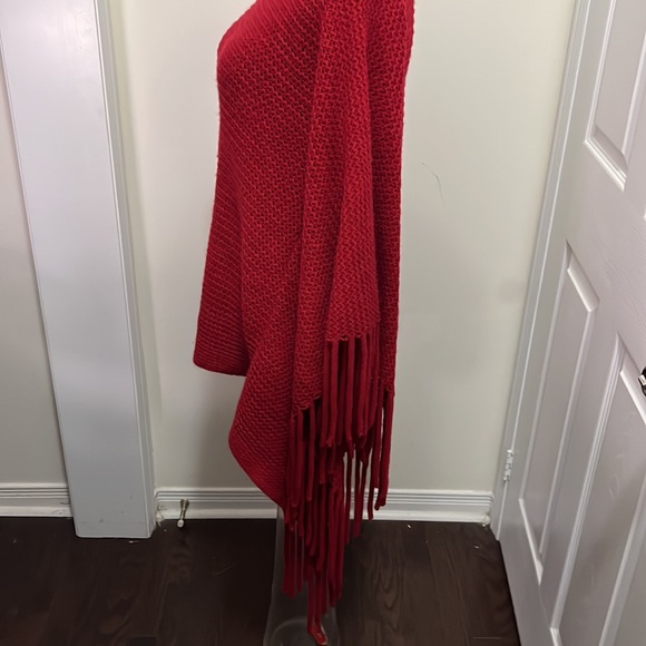 Coco + Carmen Knit Tassel Fringe Cropped Poncho Size OS - Picture 9 of 11
